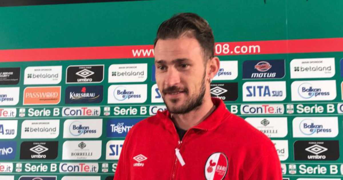Bari, ecco la scheda dei 10 nuovi acquisti. Il modulo? Si va verso il 4-3-1-2 (o 4-2-3-1)
